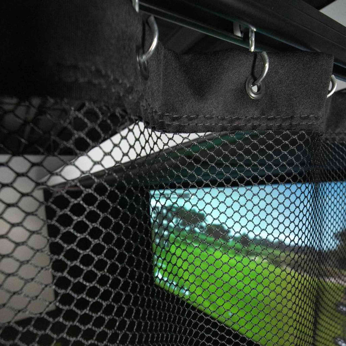 Carl&#39;s Place Golf Room Netting