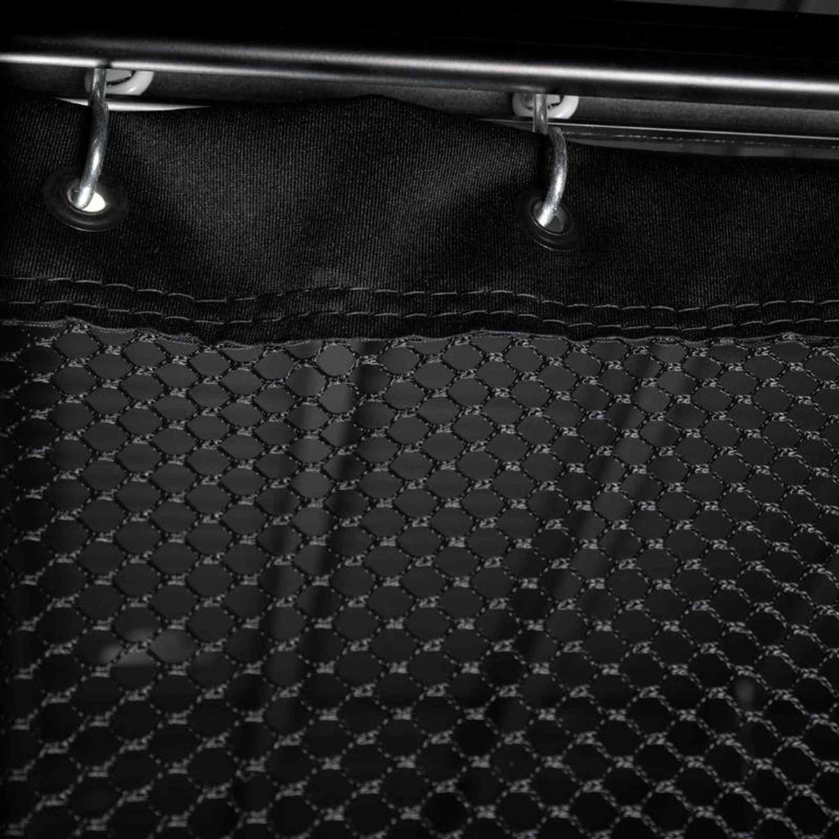 Carl&#39;s Place Golf Room Netting