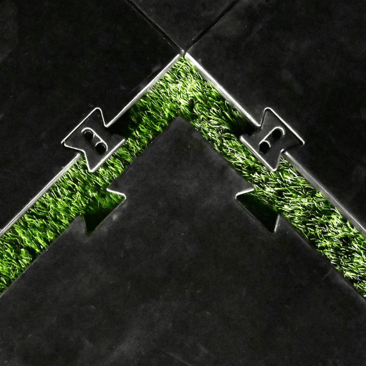 Carl&#39;s Place HotShot Golf Mat Base