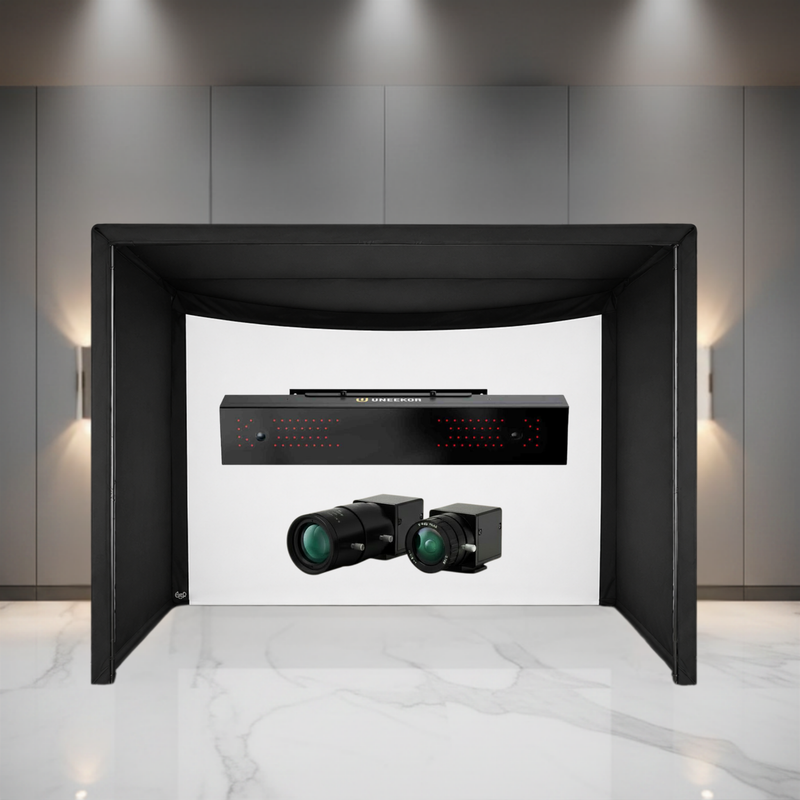 Uneekor EYE XR Carl's Place Curved Golf Simulator Package